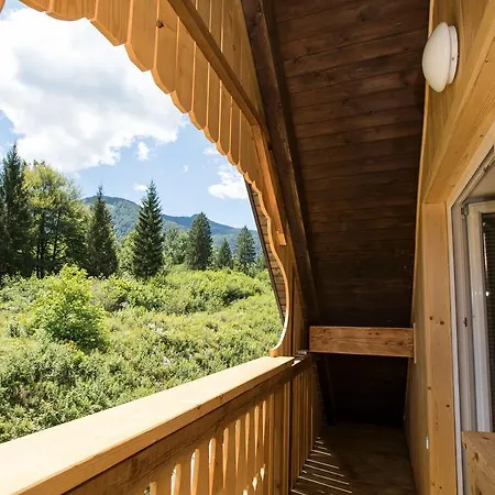 Trisa Апартаменты Бохинь