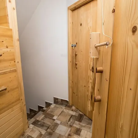 Apartment Trisa *