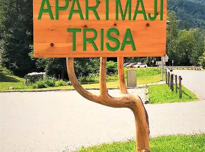 Διαμέρισμα Trisa *